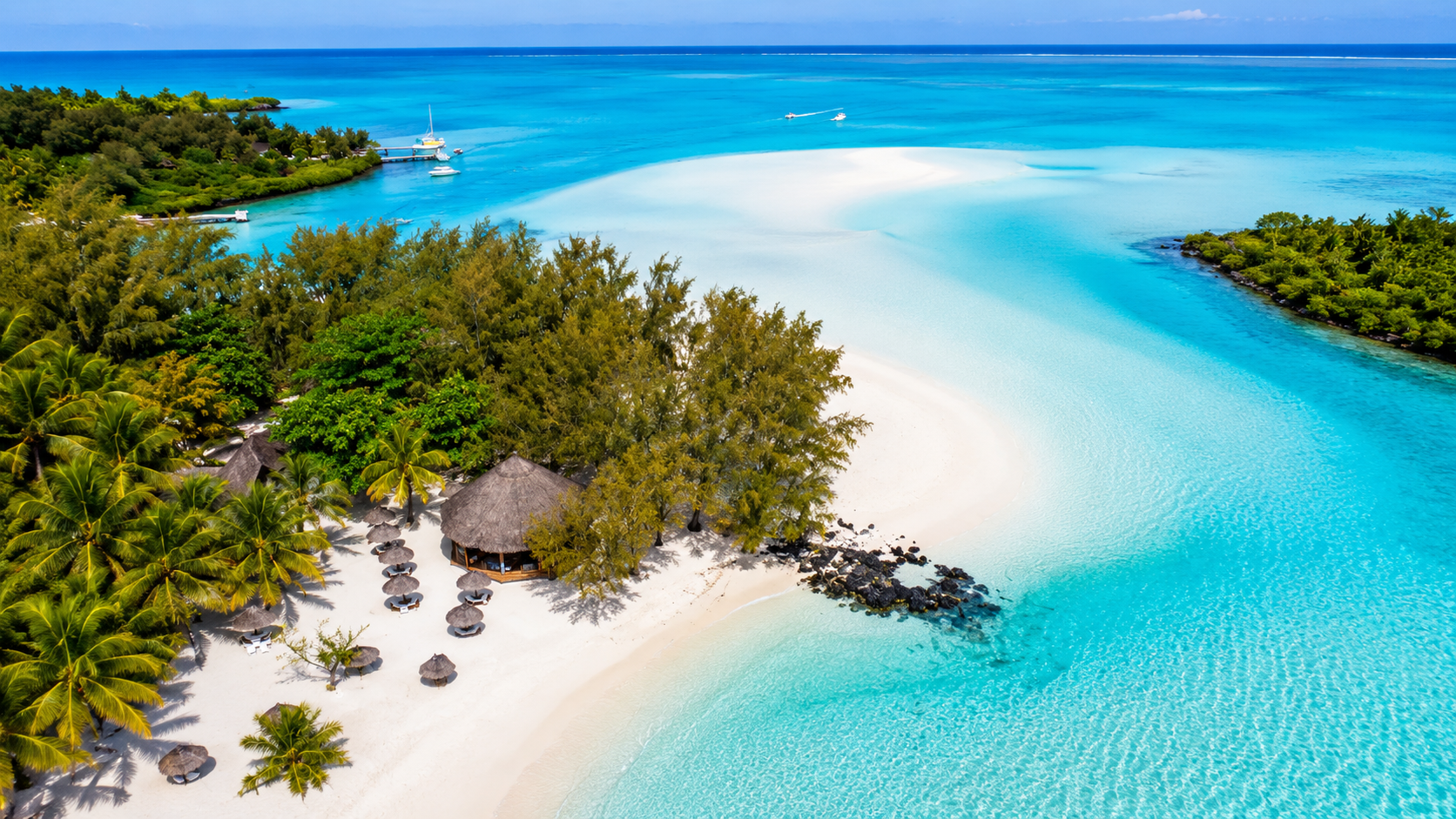 Île aux Cerfs Island Getaway