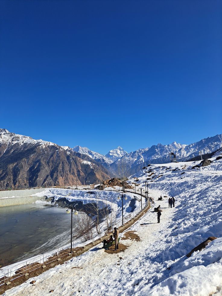 Auli Tour